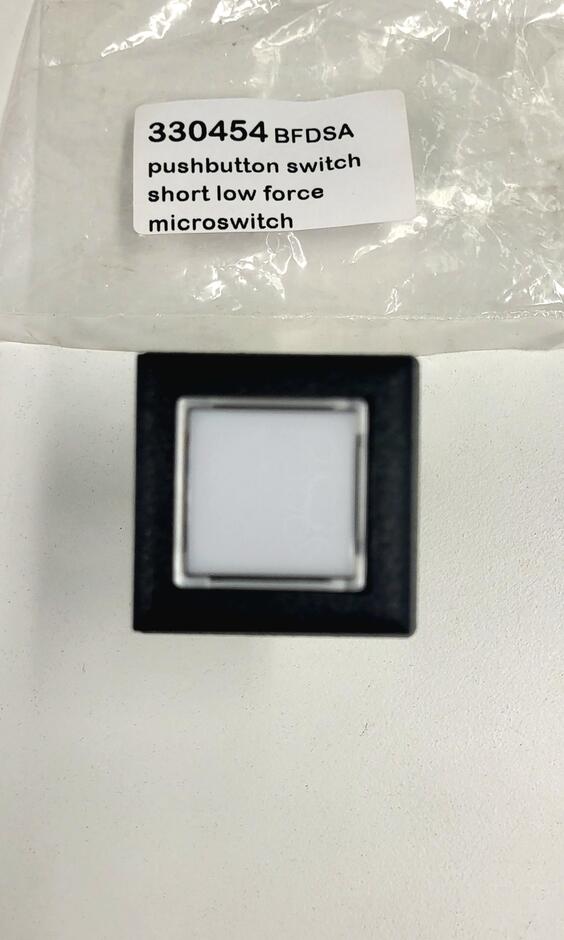 BFDSA push button switch, square 1.75" x 1.75"
